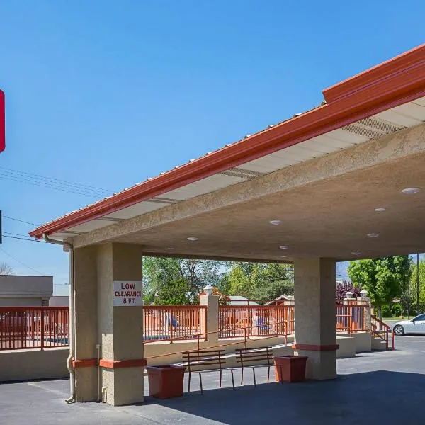 Econo Lodge Hurricane Zion Park Area, hotel v destinaci Hurricane
