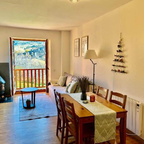 Mirador de la Neu、プラ・デ・ラ・エルミータのホテル