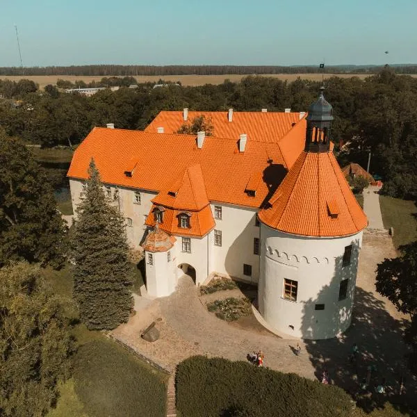 Jaunpils pils, hotel v destinaci Jaunpils