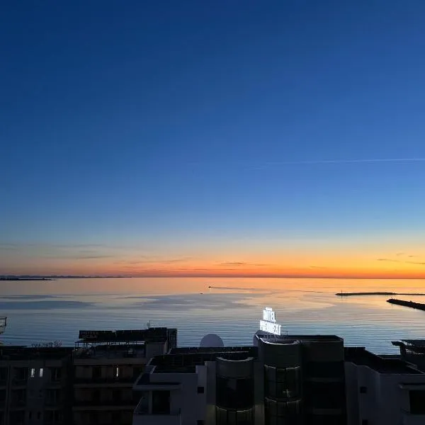 Sol & Sea Apartments, ξενοδοχείο σε Shëngjin