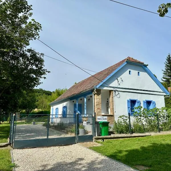 Kökény Kunyhó, hotel en Kisszékely