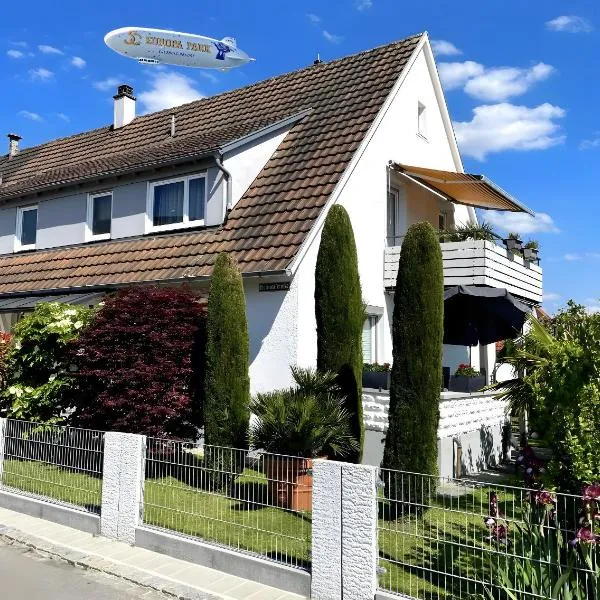 Ferienhaus Jäger, hotel v destinaci Friedrichshafen