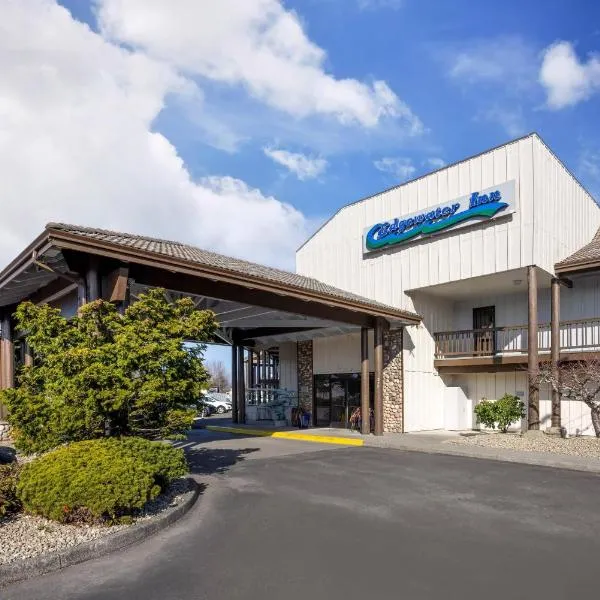 Edgewater Inn and Suites, an Ascend Collection Hotel, hotel i Coos Bay