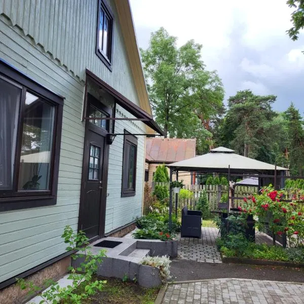 Guest House Sunny, hotel v destinaci Jūrmala