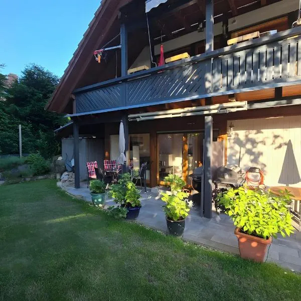 Ferienwohnung Casa Karin mit Sauna, hotel en Bodman-Ludwigshafen