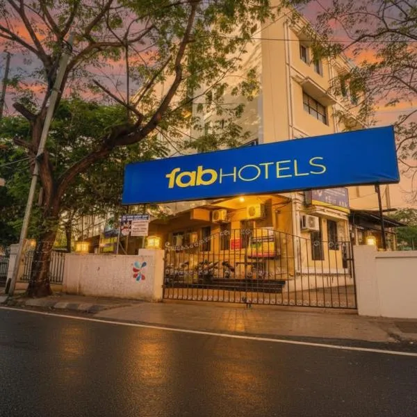 Fabhotel Colors Service Apartment - Nr MRC Nagar, hôtel à Chennai