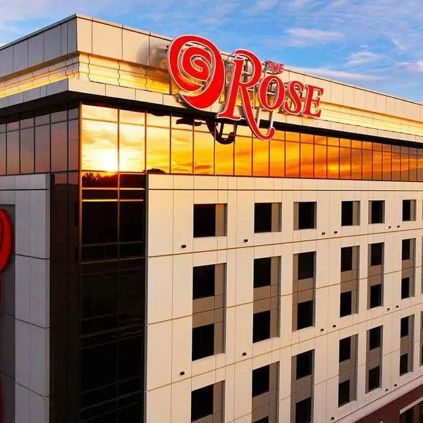 The Rose Gaming Resort, hotel in Dumfries
