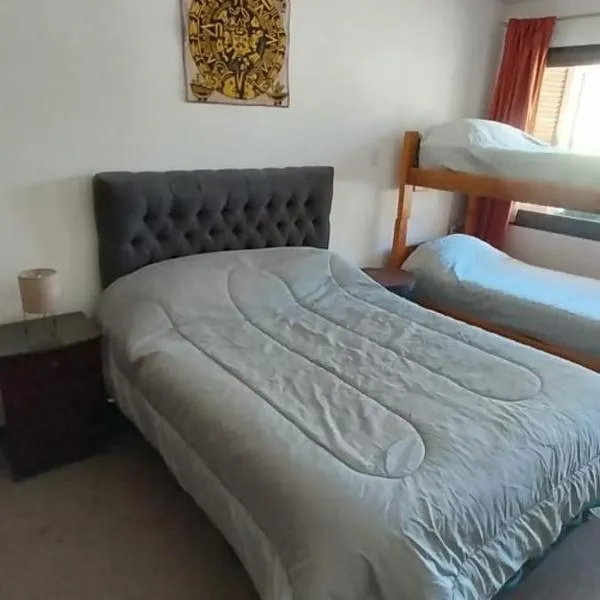 Penitentes Complejo Ruta Nacional Nº 7, hotel in Las Cuevas