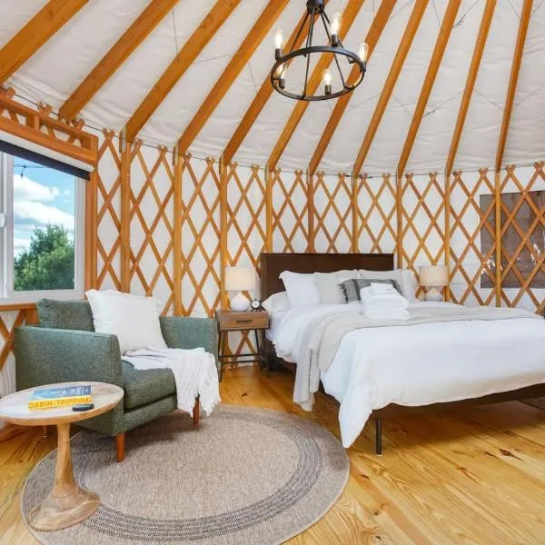 Horizon Hideout - Modern Yurt, hotel 