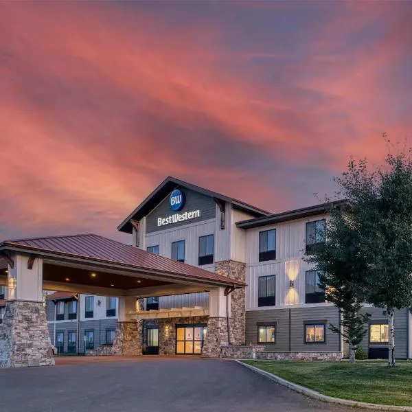 Best Western Shelby Inn & Suites, hotel en Shelby