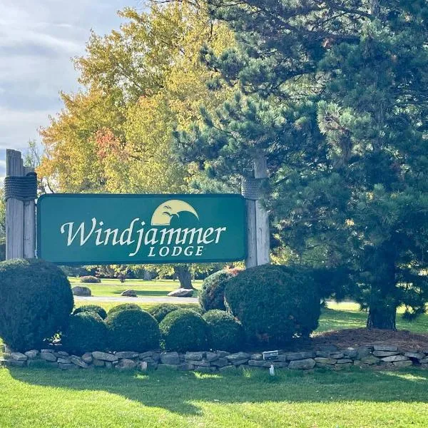 Windjammer Lodge, hotell Ogdensburgis