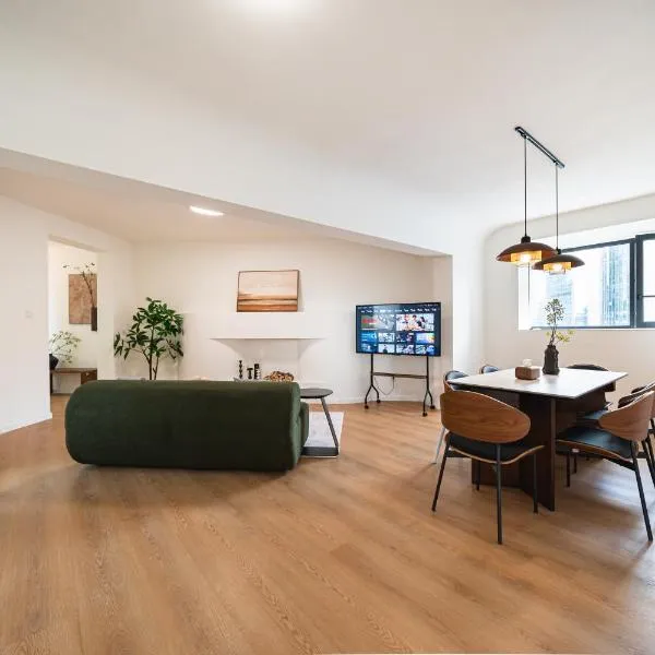 Tonight Homestay Jing'an Temple Shanghai,位于上海的酒店