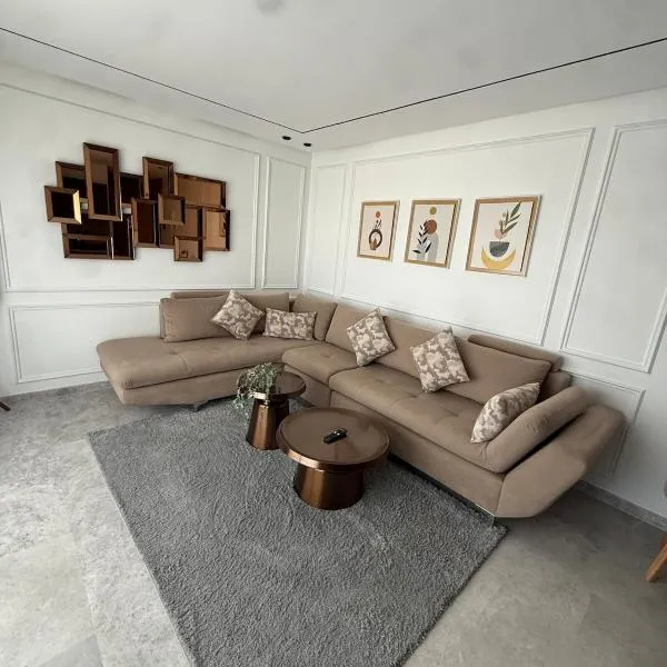 Metropoleparc luxury apparthotel, hotel a Casablanca