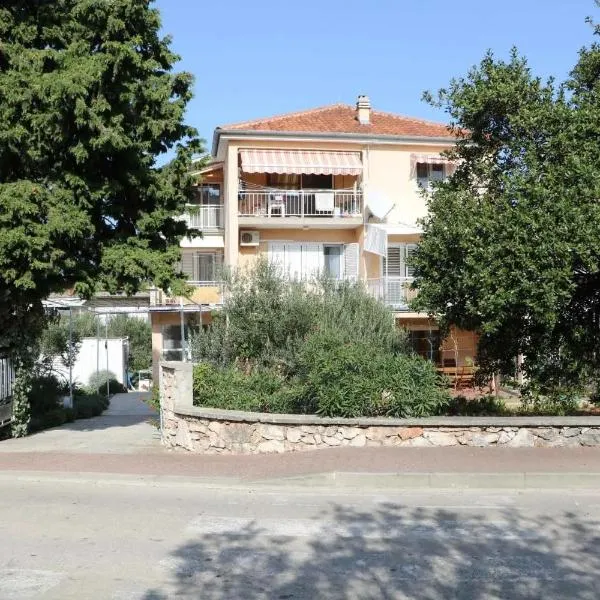 Apartmani Rameša, hotel in Murter