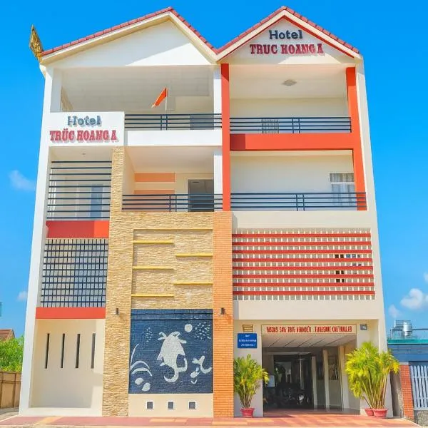 Trúc Hoàng Hà Hotel, hotel din Kon Tum