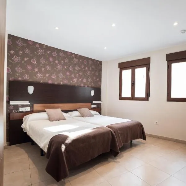 Apartamentos Reyes Católicos by Medina Living, viešbutis mieste Granada