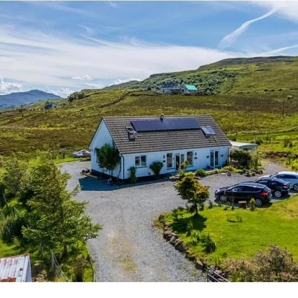 Burnside Cottage & Caravan Woodend, Hotel in Portree