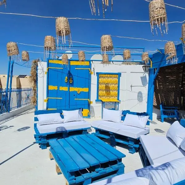 Desert View - Free Breakfast - Résidence Oasis Tozeur, hotel v destinaci Tozeur