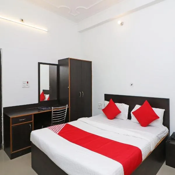 Hotel O Mid Town Ojus Tower, hotell sihtkohas Rudrapur
