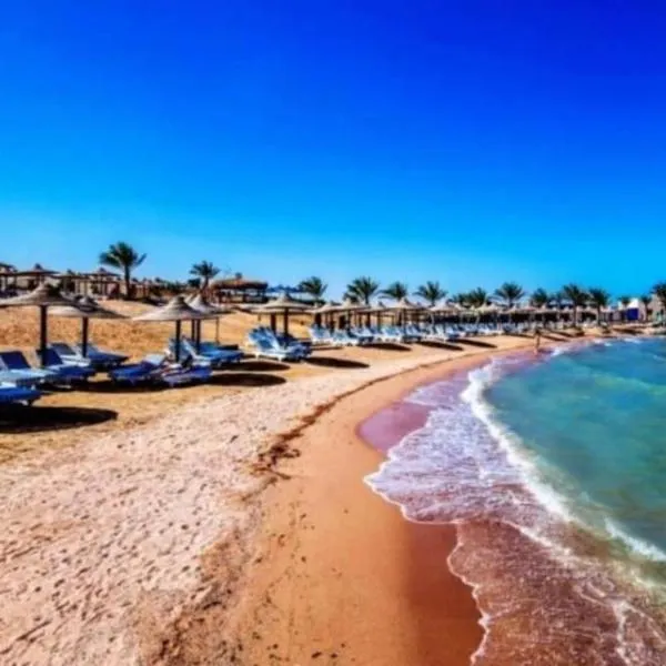 Nubia Aqua Beach Resort, hotel v destinaci Banī Ghālib
