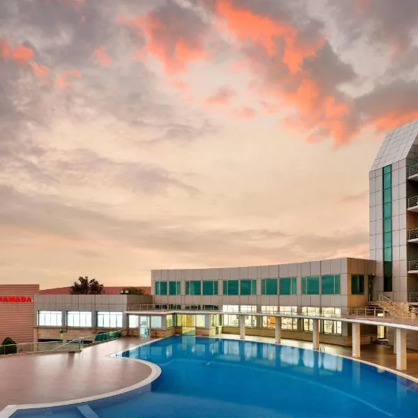 Ramada by Wyndham Baku, Hotel in Baku