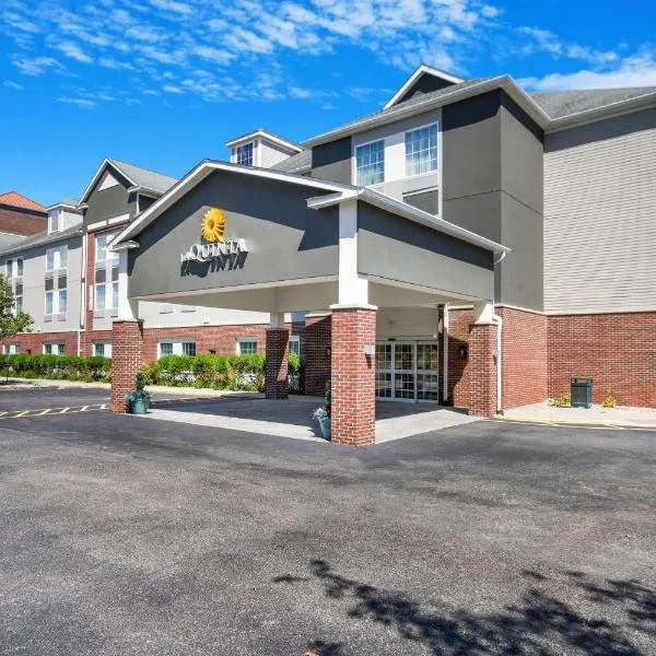 La Quinta by Wyndham Stonington-Mystic Area, hotell sihtkohas Pawcatuck
