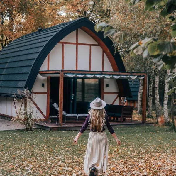 Sen i Wino, domki na winnicy ze strefą SPA、ジヴィエツのホテル