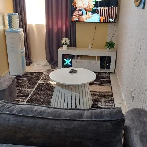 Unique Place Thika 1 Bedroom, hôtel à Thika