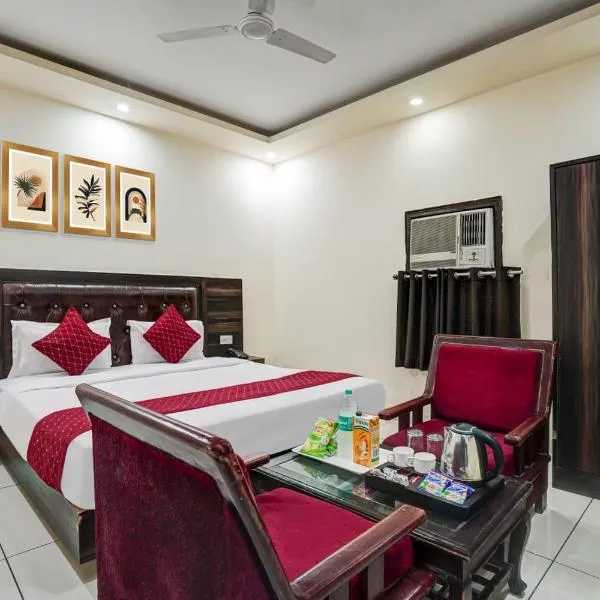 Hotel Lite Near Delhi International Airport, hotel in New Delhi