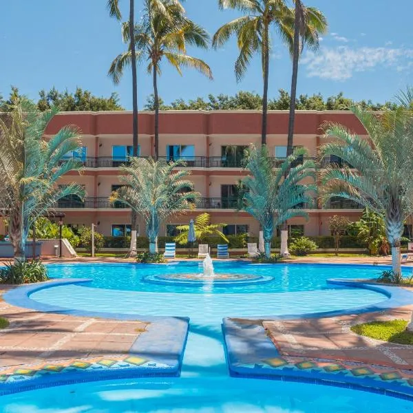 Nk Hotel Nekié Tepic، فندق في تيبيك