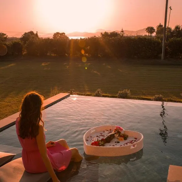 Aphrodite Luxury Suites with Private Heated Pools & Jacuzzis, ξενοδοχείο στην Κω Πόλη