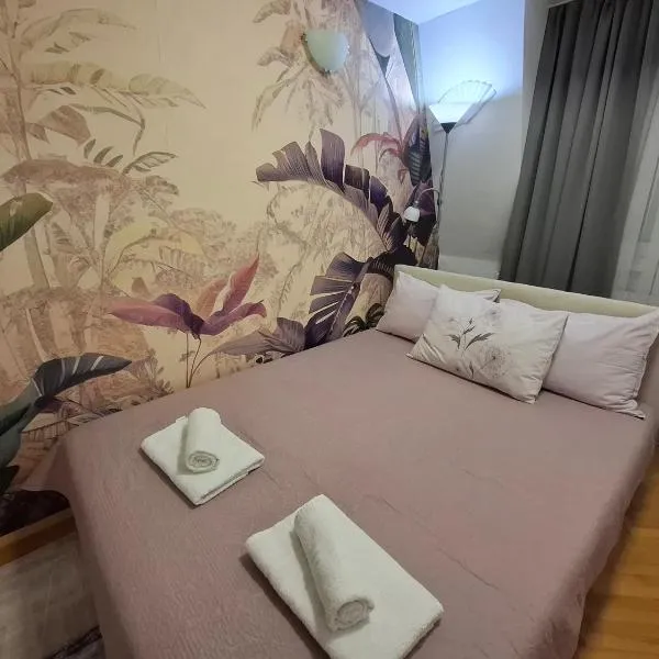 Apartment 88 SELF check-in, FREE parking, hotel in Skopje