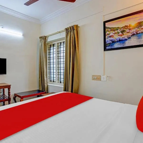 Hotel O Le Fort，位于特里凡得琅的酒店