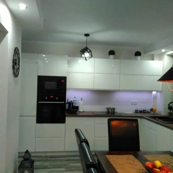 Bieszczady Apartament Gniazdo Baligród, hótel í Baligród