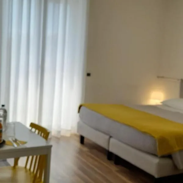 Cristel malpensa room, hotel v destinaci Cardano al Campo