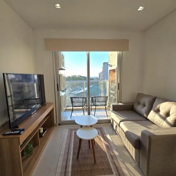 Dpto en Barrio Las Lomas 4D, hotel in Asuncion