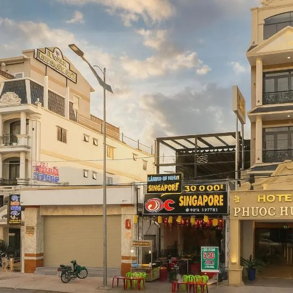 Phước Hưng 3 Hotel, ξενοδοχείο σε Vinh Long