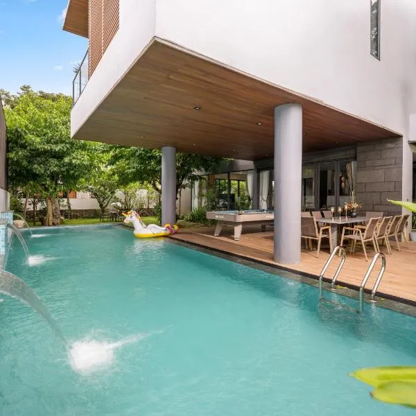 Maya Villa Luxury Garden Pool Villa 630sqm, Hotel in Đà Nẵng