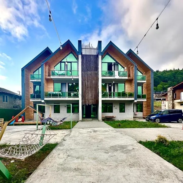 Snow Forest ԲԱԿՈՒՐԻԱՆԻ-ბაკურიანი-BAKURIANI, hotel in Bakuriani