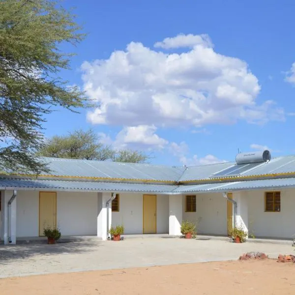 steps Self-Catering Accommodation, hotel in Okakarara