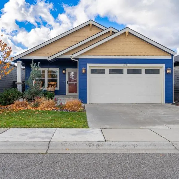 Gated Retreat, Sleeps 8, Professional Kitchen, Fireplace, DreamCloud Mattresses, hotel in Coeur d'Alene