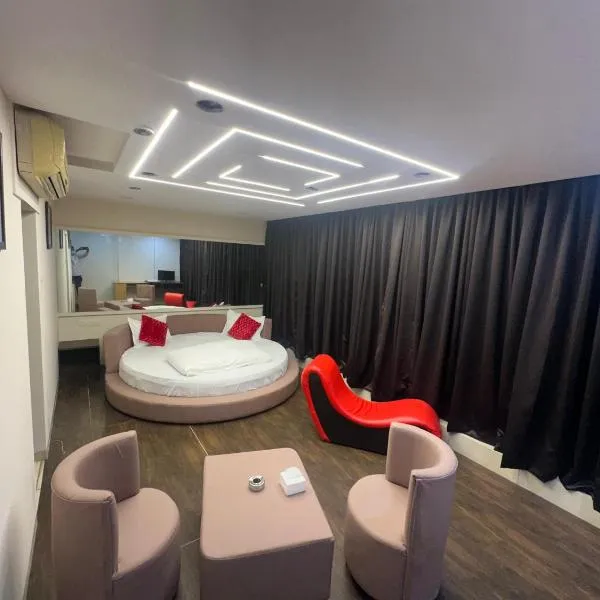 Aundh Elite Stay, hotel en Pune