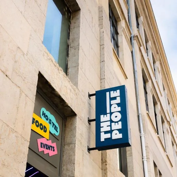 The People Lyon, hotel v destinaci Lyon