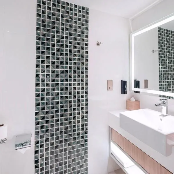 OZO Medini Malaysia, hotel em Nusajaya