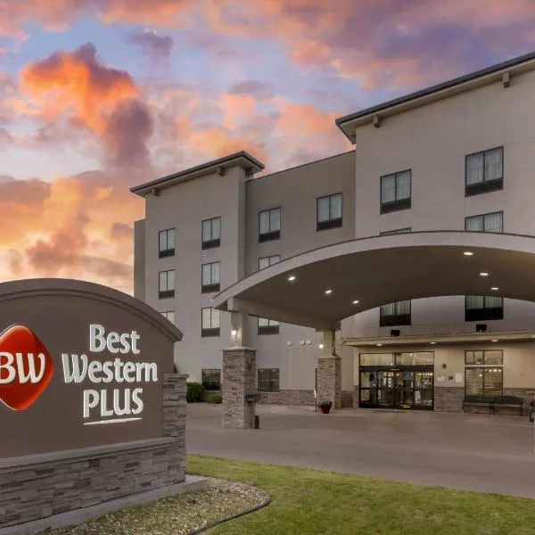 Best Western Plus Williston Hotel & Suites, hotell sihtkohas Williston
