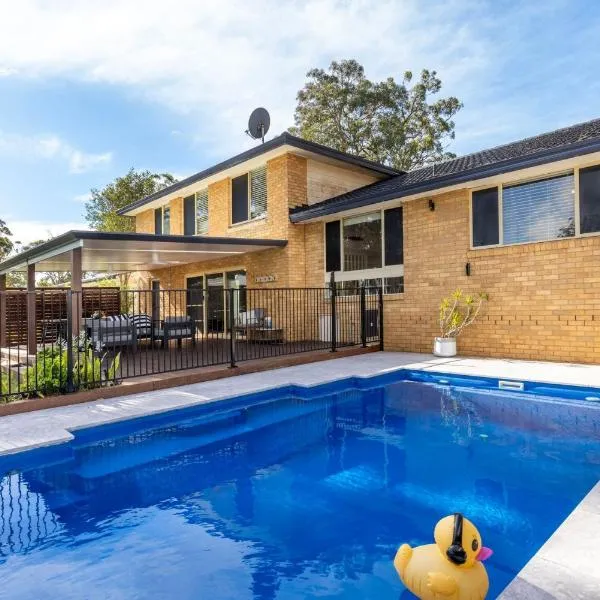 Anglesey - Pet Friendly with Pool - 4 Mins Walk to Beach, hotel di Callala Bay