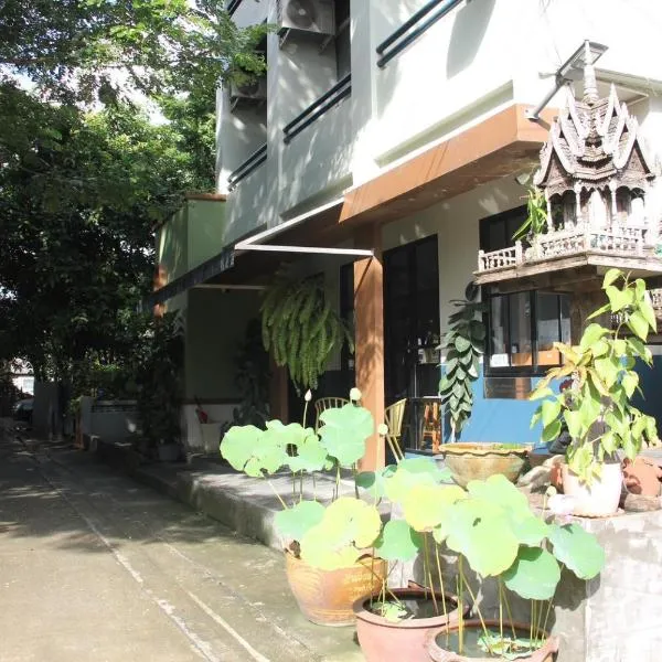 Yam Yen Hostel、ラートクラバンのホテル