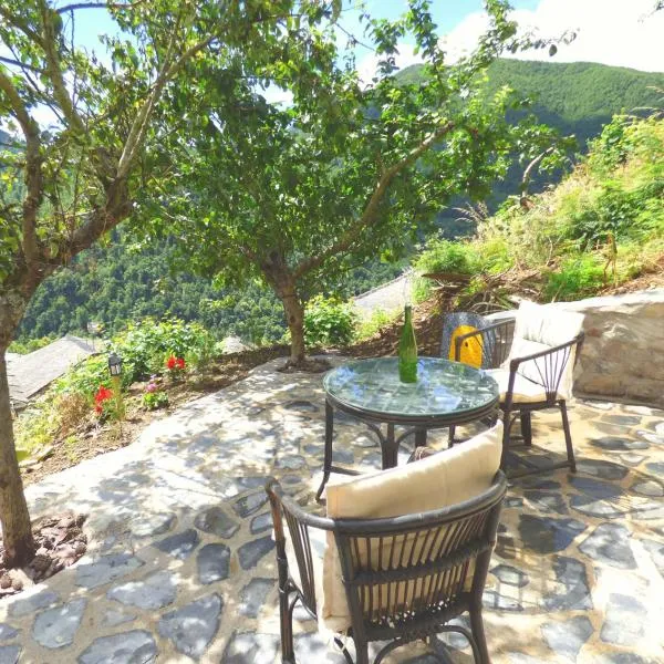 Luna Menguante Casa Luna de La Viliella, hotel en La Viliella