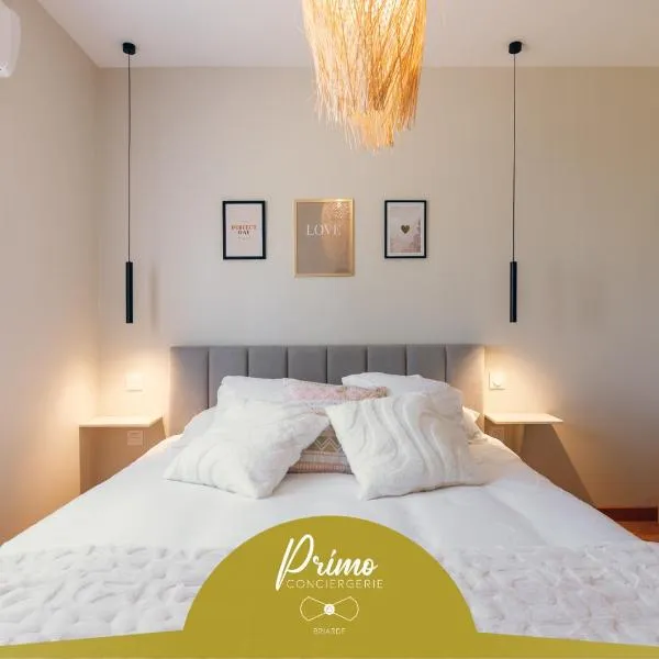 L'élegant, climatisé et rénové - Appart'hôtel Chez MV, hotel in La Ferté-Gaucher