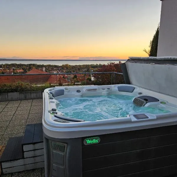 Zenit Wellness Hotel Balaton, hotel em Vonyarcvashegy